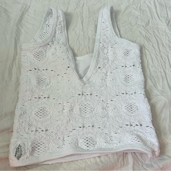 NWOT Free People Serenity Crochet Cami in Size XS/S - Picture 4 of 6